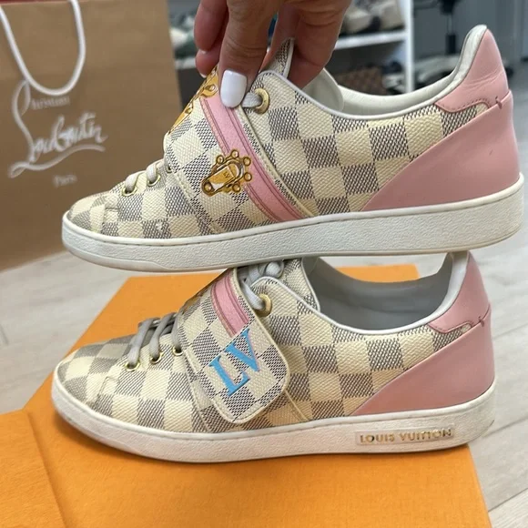 Louis Vuitton women sneaker - Picture 7 of 13